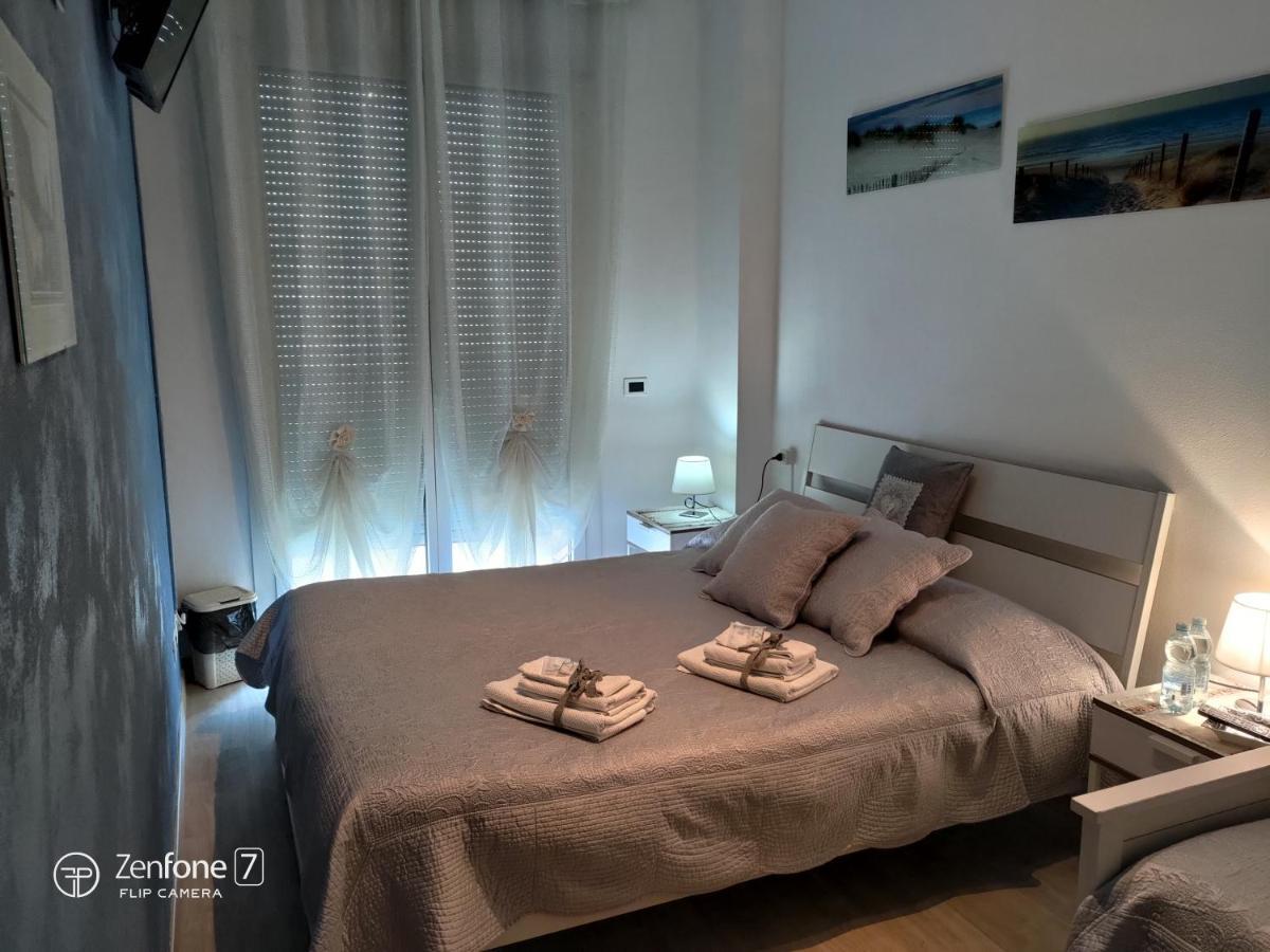 B&B San Vitale โบโลญญา ภายนอก รูปภาพ