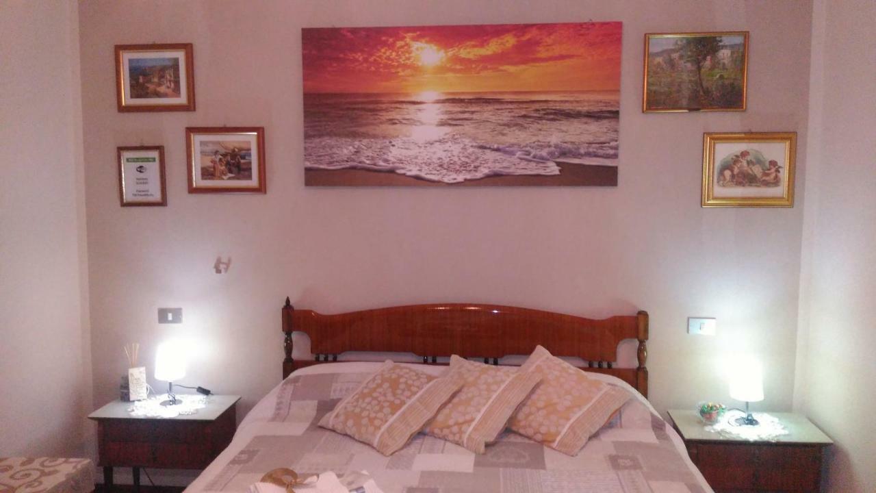 B&B San Vitale โบโลญญา ภายนอก รูปภาพ
